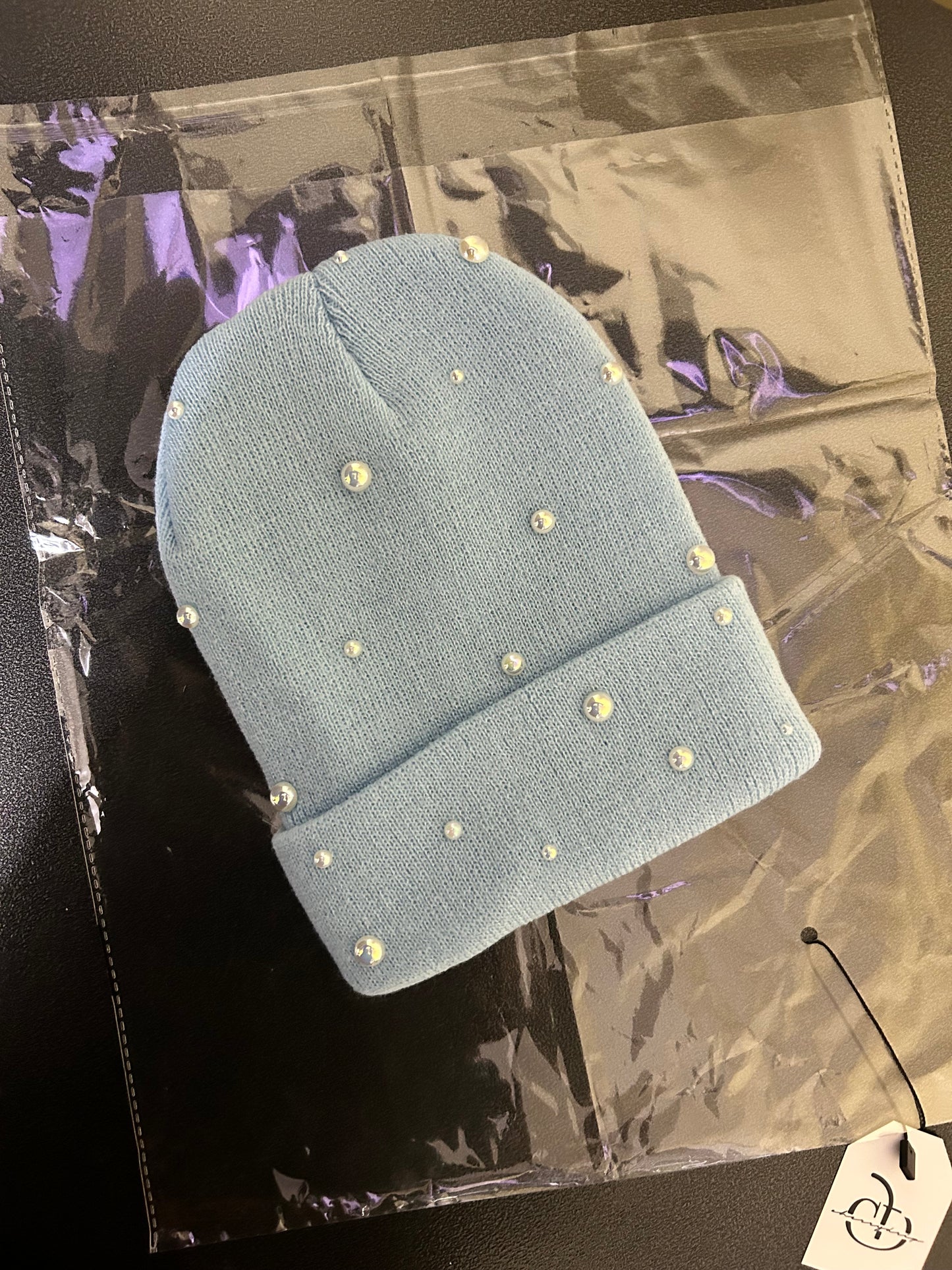 “Pearl Me A River” Beanie